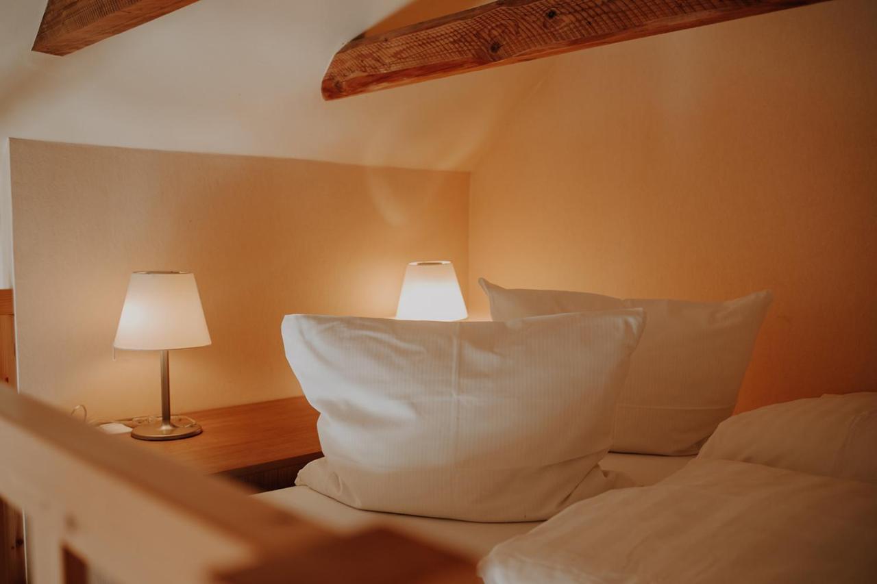 Hotel Seeblick Thuelsfeld Ngoại thất bức ảnh