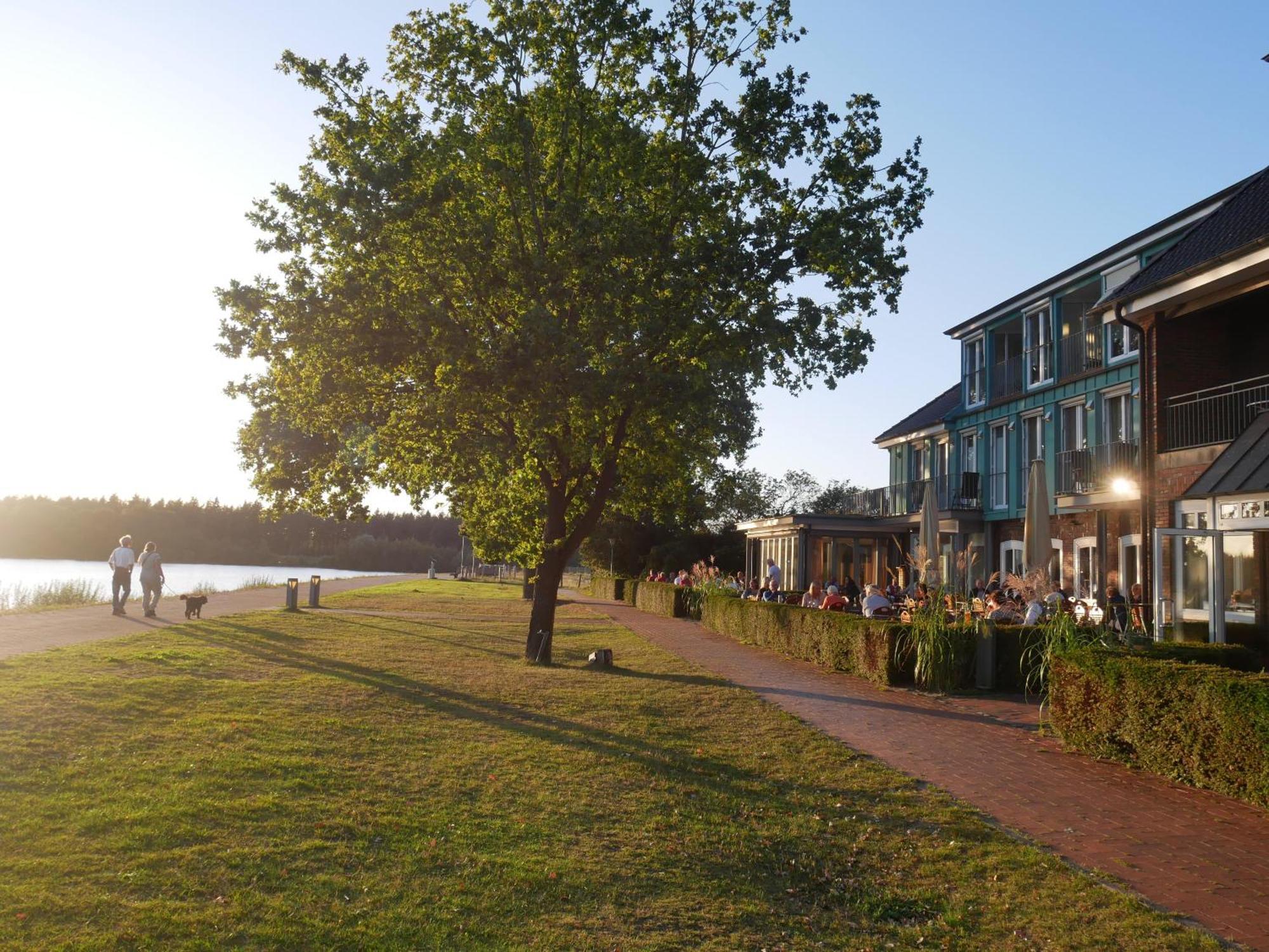 Hotel Seeblick Thuelsfeld Ngoại thất bức ảnh