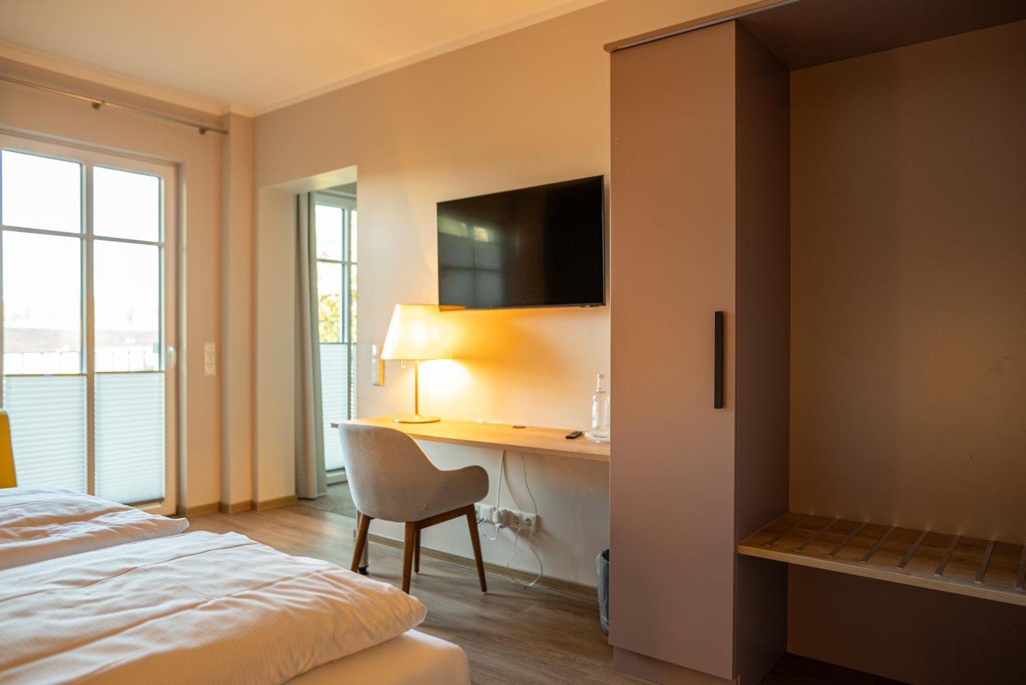 Hotel Seeblick Thuelsfeld Ngoại thất bức ảnh
