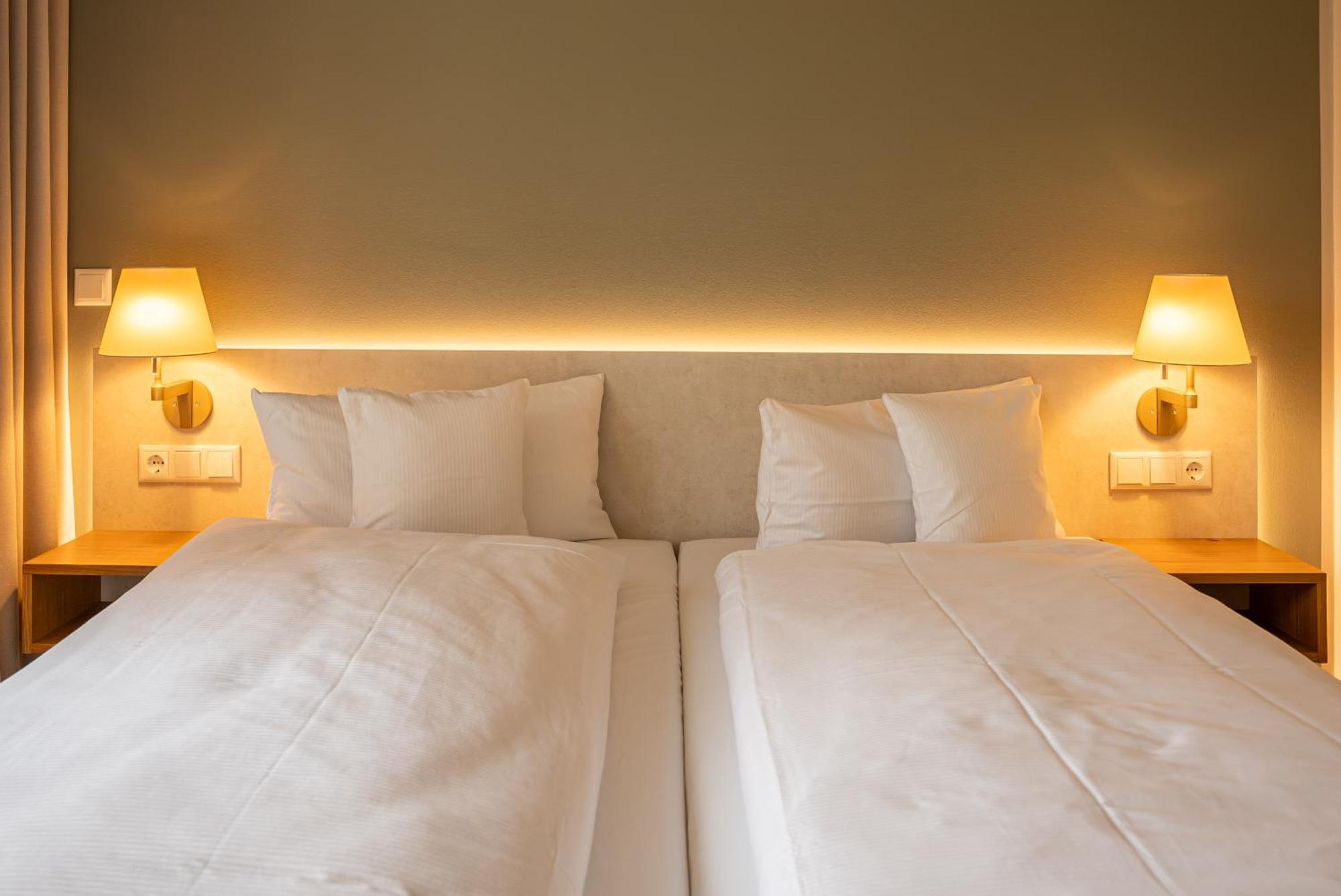 Hotel Seeblick Thuelsfeld Ngoại thất bức ảnh